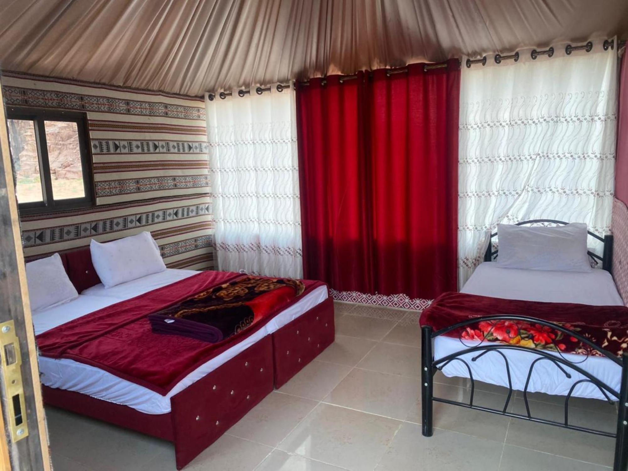 Calm Camp Wadi Rum Exterior foto